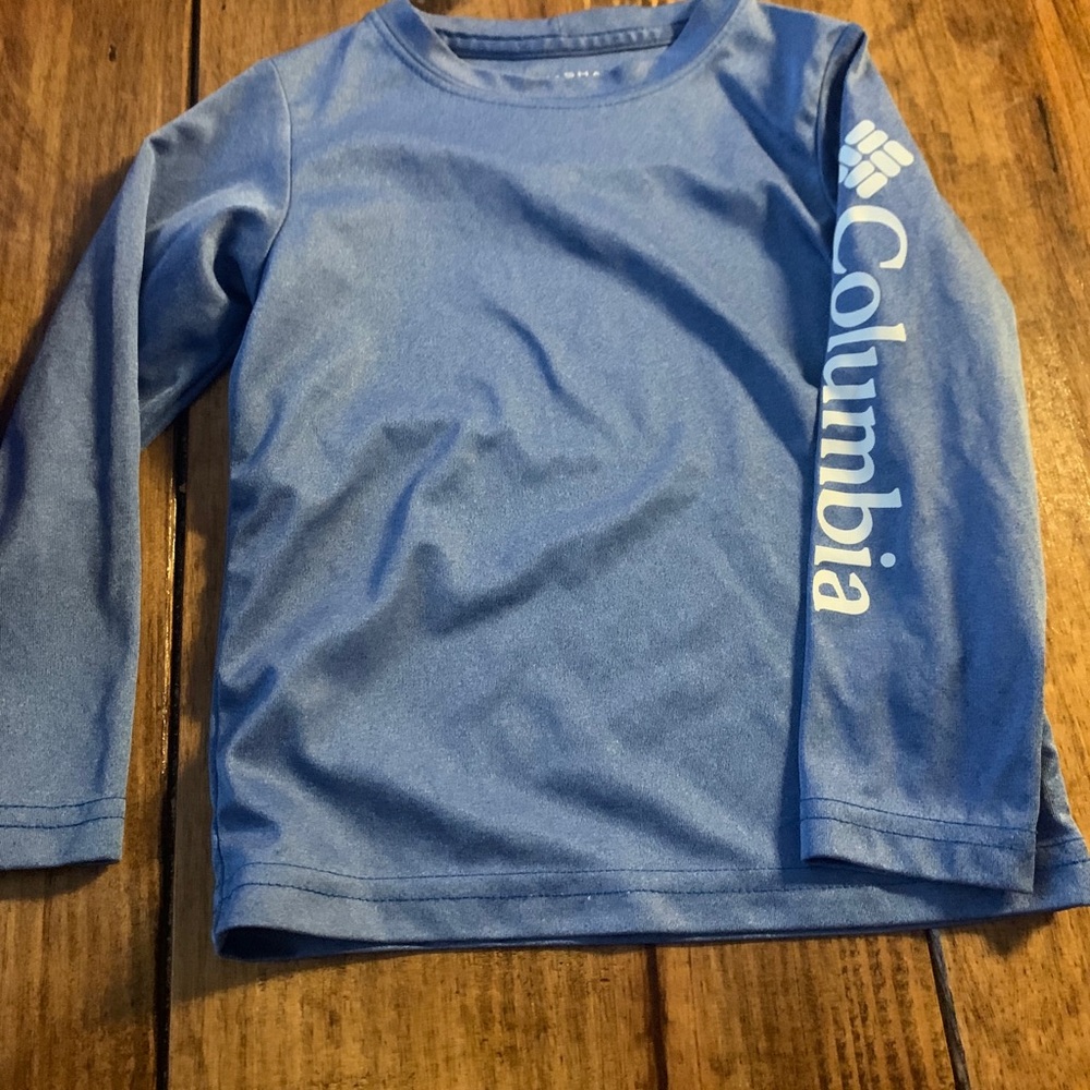 2t Columbia shirt